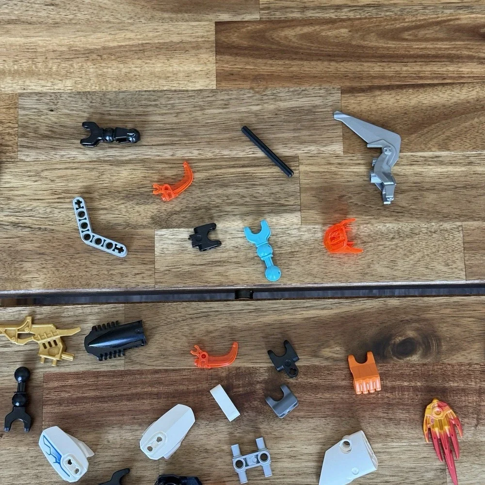 LEGO BIONICLE Hero Factory Bulk Lot of 100 Parts & Pieces - SEE PICTURES AS IS!